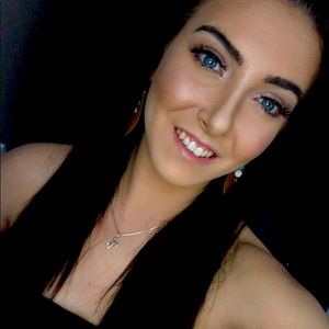 Meet your Posher, Kala